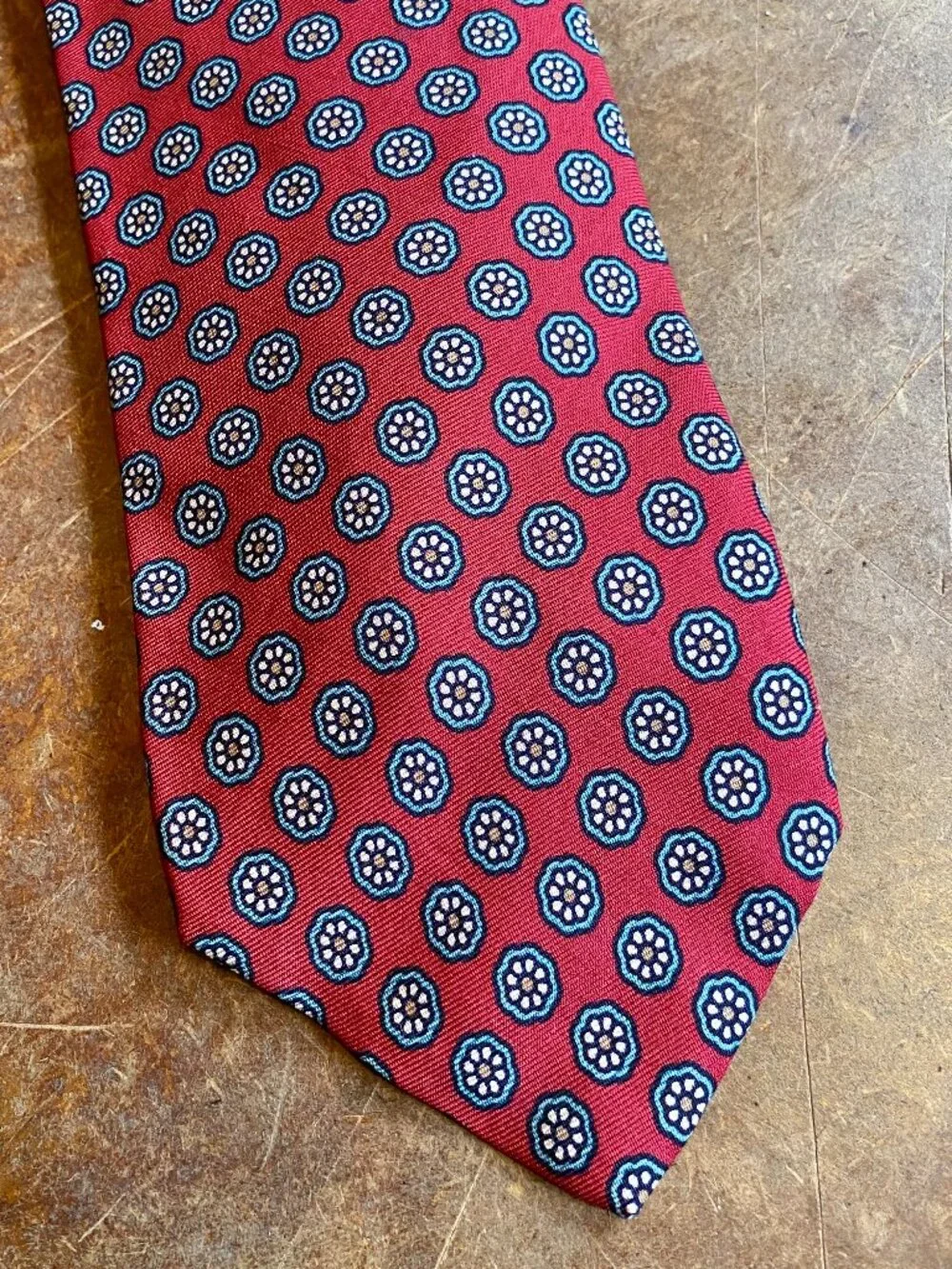 Vintage Brooks Brothers Makers England Blue Red Daisies Paisley 100% Silk Tie